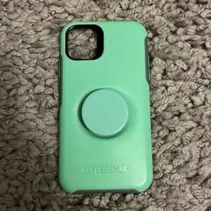 iPhone XR Otterbox case cover